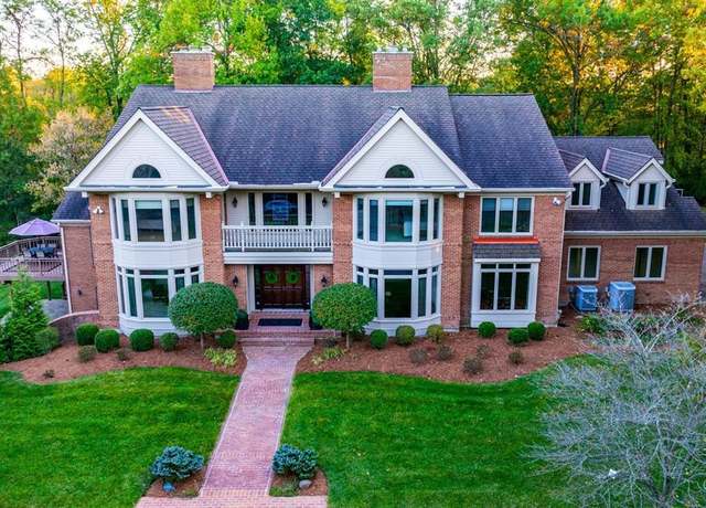 Property at 3300 Kuliga Park Dr, Green Twp, OH 45248, 5 beds, 6.5 baths