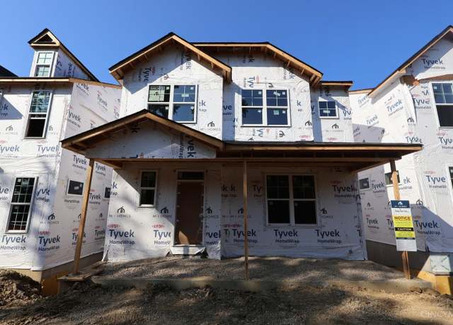 Property at 5682 Ohio Trl #4, Green Twp, OH 45248, 3 beds, 2.5 baths