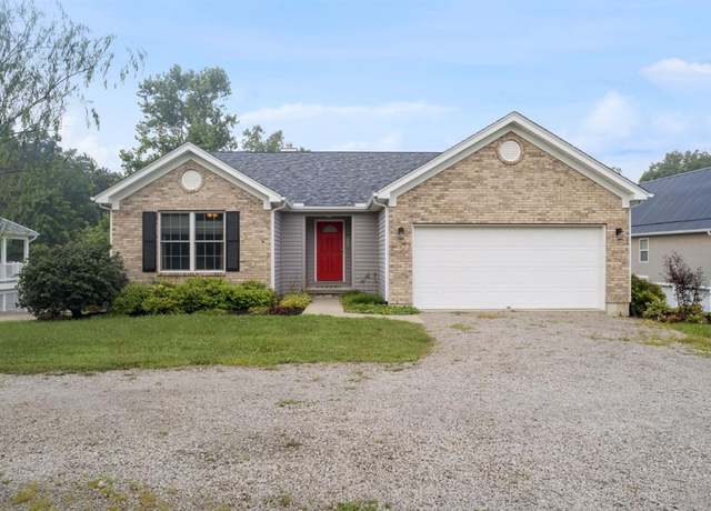 Property at 820 Waynoka Dr, Jackson Twp, OH 45171, 3 beds, 2.5 baths