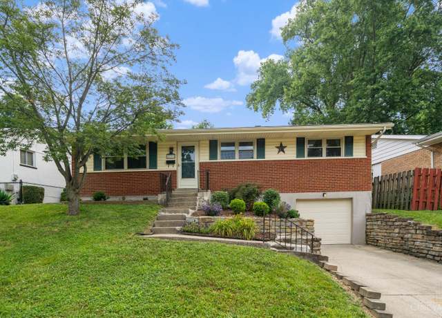Property at 5333 Briarhill Dr, Delhi Twp, OH 45238, 3 beds, 1.5 baths