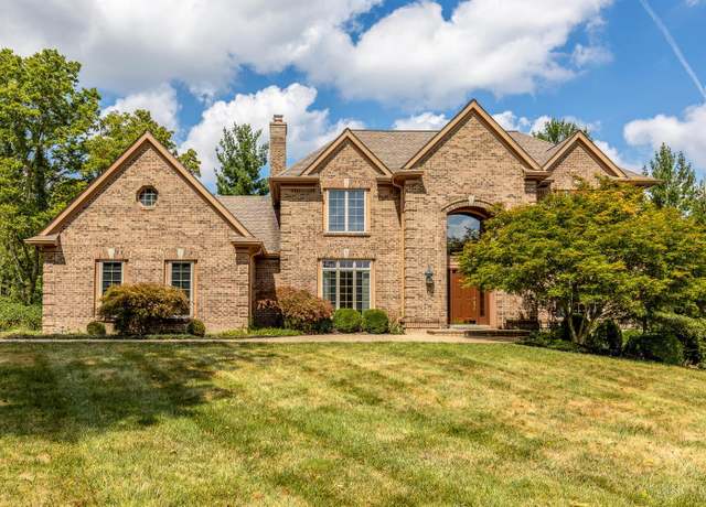 Property at 8592 Eagleswalk Ln, Anderson Twp, OH 45255, 4 beds, 3 baths