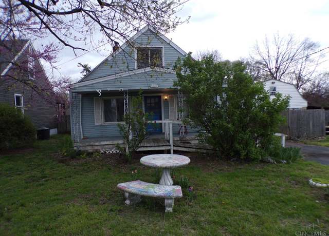 Property at 3221 Yankee Rd, Middletown, OH 45044, 3 beds, 1 bath