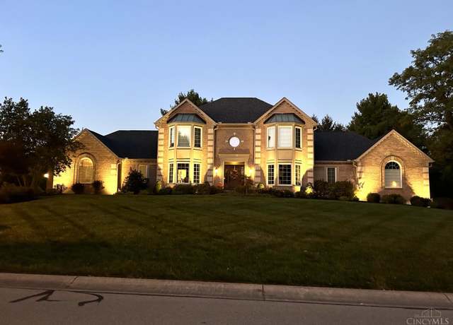 Property at 8164 Bridlemaker Ln, Sycamore Twp, OH 45249, 5 beds, 6 baths