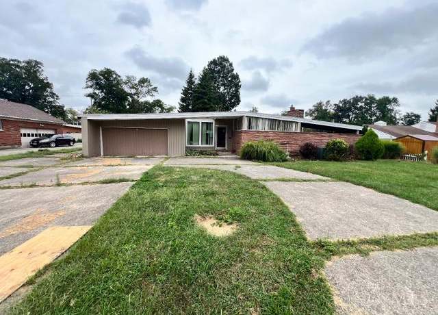Property at 1935 Philadelphia Dr, Dayton, OH 45406, 3 beds, 1.5 baths