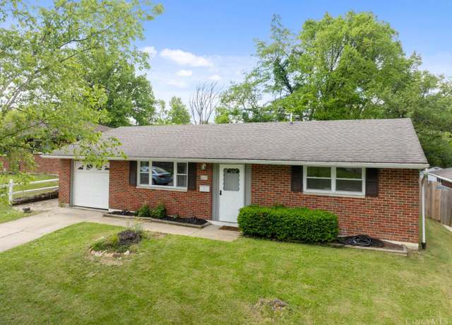 Property at 5615 Leafwood Dr, Cincinnati, OH 45224, 3 beds, 1.5 baths