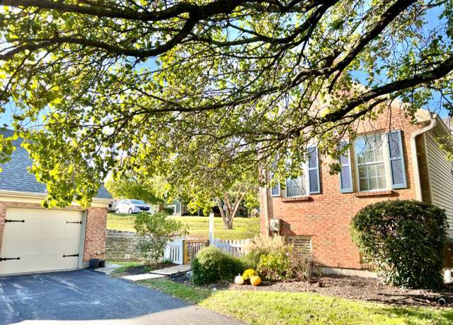 Property at 5 Devon Ct, Fairfield, OH 45014, 2 beds, 2 baths
