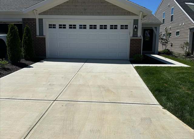 Property at 2080 Barleybrook St, Batavia Twp, OH 45103, 2 beds, 2 baths