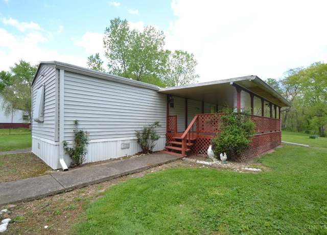 Property at 80 Center St, Franklin Twp, OH 45121, 2 beds, 2 baths