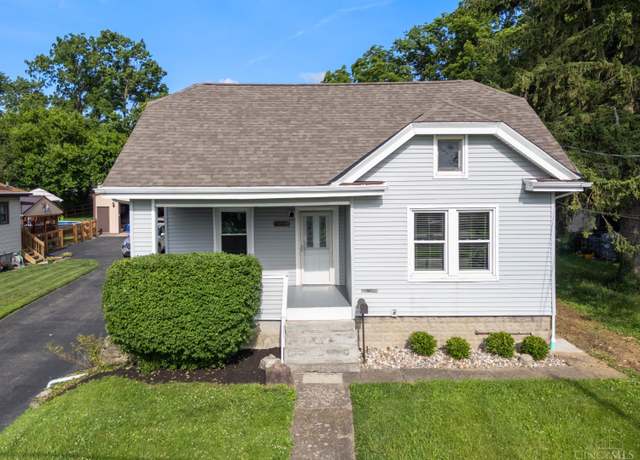 Property at 8708 Blue Ash Rd, Sycamore Twp, OH 45242, 3 beds, 2 baths