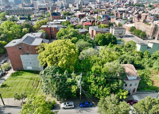 Property at 323 Mulberry St, Cincinnati, OH 45202