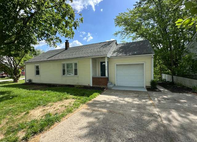 Property at 958 N High St, Hillsboro, OH 45133, 2 beds, 1 bath
