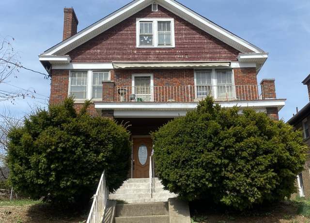 Property at 4246 W Eighth St, Cincinnati, OH 45205, 5 beds, 3 baths