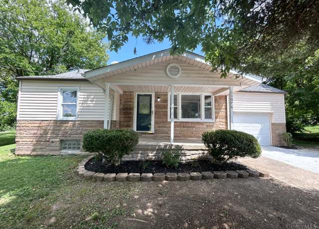 Property at 11076 Woodward Ln, Sharonville, OH 45241, 3 beds, 2 baths