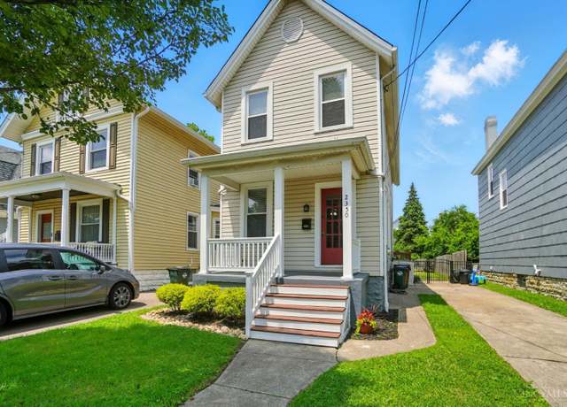 Property at 2350 Robertson Ave, Norwood, OH 45212, 3 beds, 1.5 baths