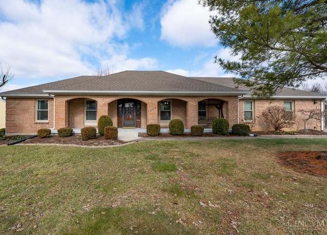 Property at 7426 Emi Dr, Liberty Twp, OH 45044, 3 beds, 2.5 baths