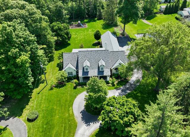 Property at 7955 Chinquapin Ln, Indian Hill, OH 45243, 5 beds, 5.5 baths