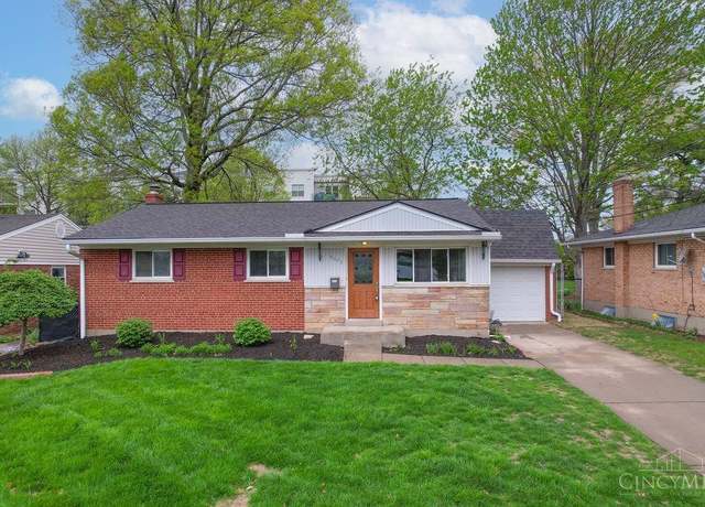 Property at 9491 Wynnecrest Dr, Blue Ash, OH 45242, 3 beds, 2 baths