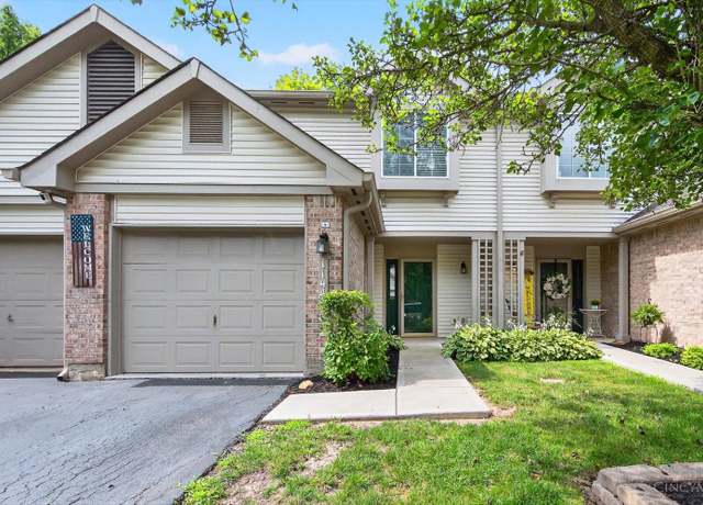 Property at 1144 Timbertrail Ct, Washington Twp, OH 45458, 3 beds, 2.5 baths