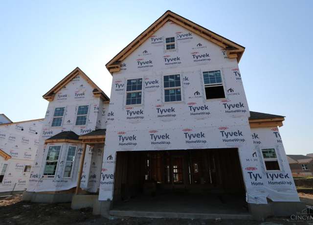 Property at 5490 White Pine Ln #9721, Fairfield Twp, OH 45011, 4 beds, 2.5 baths
