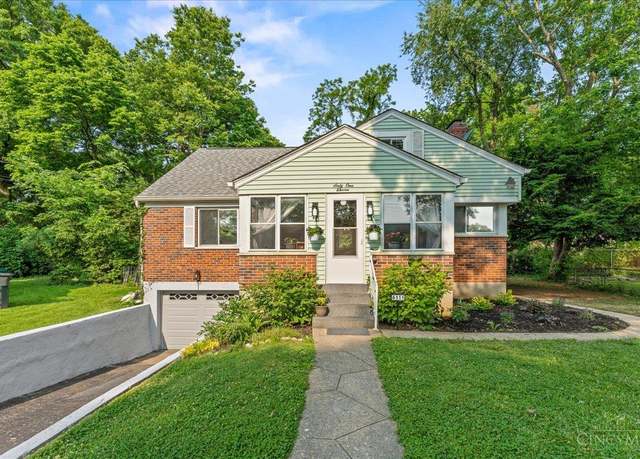 Property at 6111 Faircrest Ct, Cincinnati, OH 45224, 4 beds, 2 baths