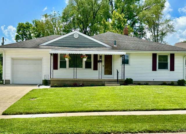 Property at 1285 Oakmont Dr, Hamilton, OH 45013, 3 beds, 2 baths
