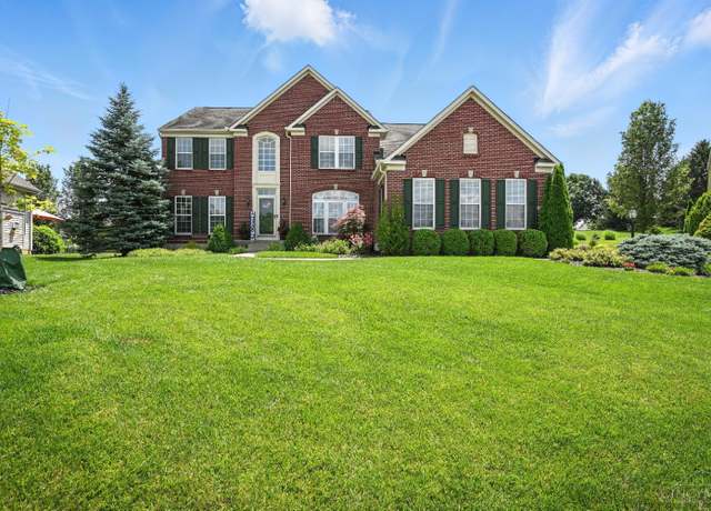 Property at 1218 Summerwood Dr, Lebanon, OH 45036, 4 beds, 3.5 baths