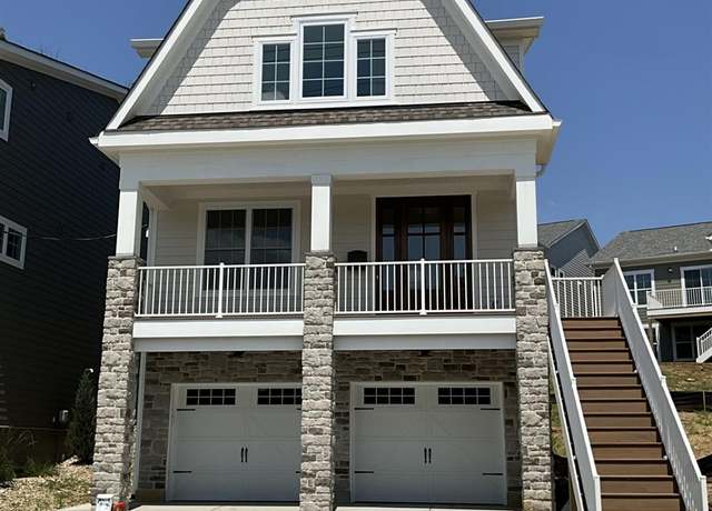 Property at 7834 Laurel Ave, Madeira, OH 45243, 4 beds, 3.5 baths
