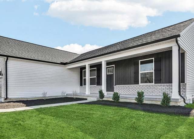 Property at 545 Holland Dr, Trenton, OH 45067, 3 beds, 2 baths