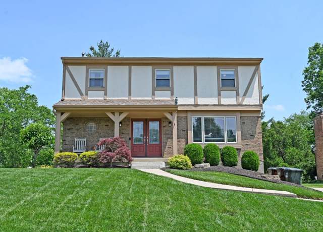 Property at 3300 Greenmount Dr, Cincinnati, OH 45248, 4 beds, 2.5 baths