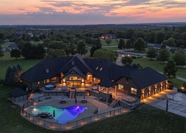 Property at 7177 Paul Ln, Liberty Twp, OH 45044, 7 beds, 4.5 baths