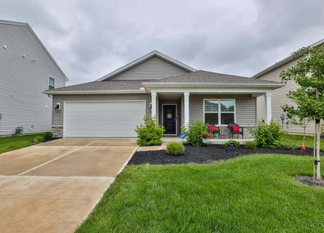 Property at 5041 Lakeview Dr, Hamilton Twp, OH 45152, 3 beds, 2 baths