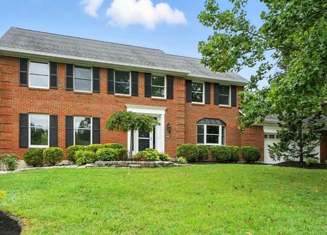Property at 10119 Bolingbroke Dr, West Chester, OH 45241, 4 beds, 3.5 baths