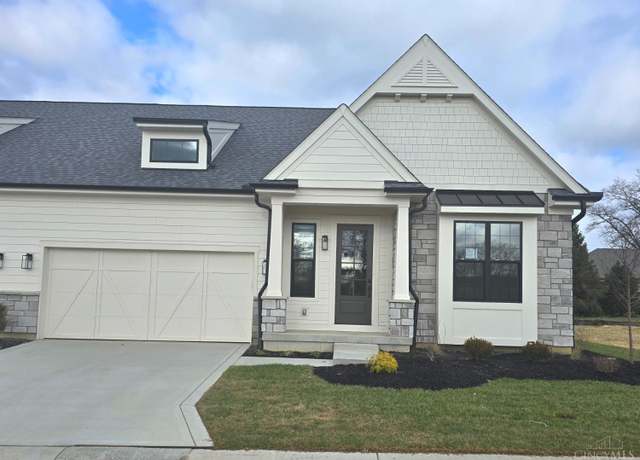Property at 7978 Nagel Village Dr, Anderson Twp, OH 45255, 2 beds, 2.5 baths