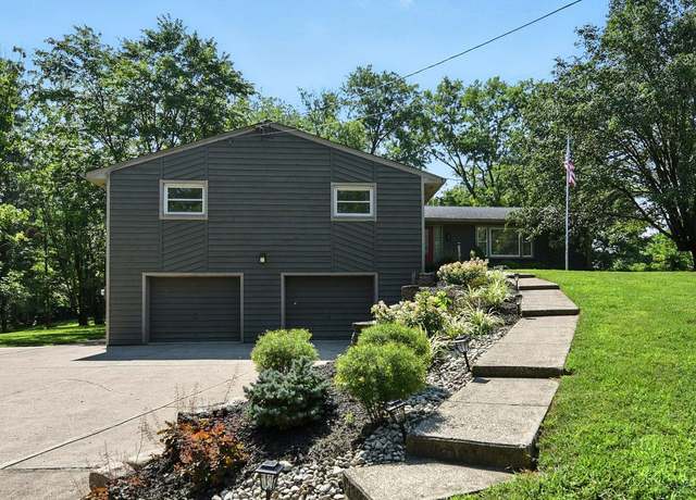 Property at 8573 Maineville Rd, Hamilton Twp, OH 45039, 4 beds, 2.5 baths