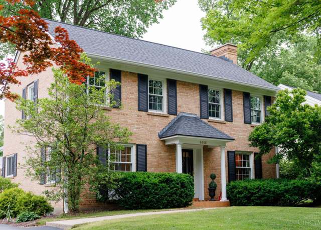 Property at 6606 Miami Bluff Dr, Mariemont, OH 45227, 4 beds, 3.5 baths