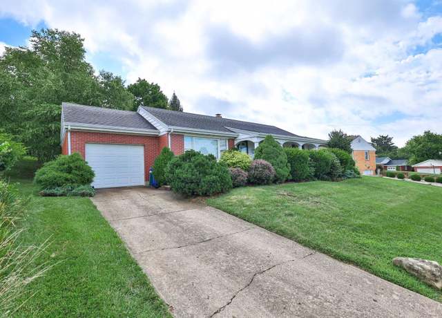 Property at 460 Leo Dr, Hamilton, OH 45013, 3 beds, 1 bath