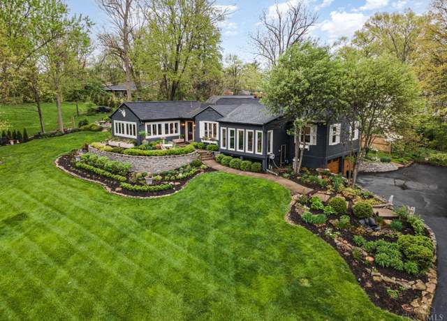 Property at 174 Congress Run Rd, Wyoming, OH 45215, 3 beds, 3 baths