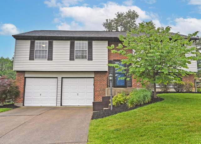 Property at 58 Orchard Knoll Dr, Reading, OH 45215, 3 beds, 2.5 baths
