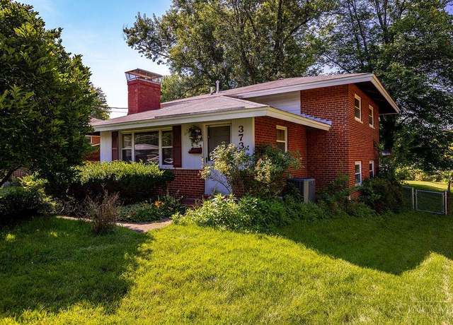 Property at 3733 Lyndon Center Ct, Deer Park, OH 45236, 4 beds, 2.5 baths
