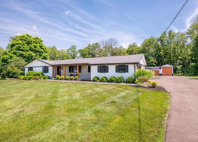 Property at 1235 Day Cir E, Miami Twp, OH 45150, 4 beds, 3 baths