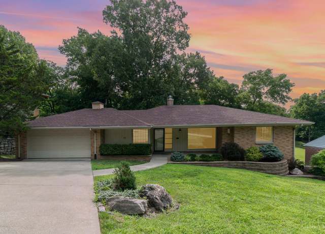 Property at 40 Orchard Dr, Hamilton, OH 45013, 4 beds, 2.5 baths