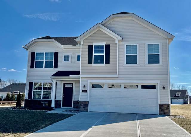 Property at 1501 Knightsbridge Ct, Carlisle, OH 45005, 4 beds, 2.5 baths