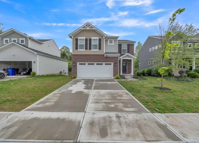 Property at 2141 Pine Valley Dr, Hamilton, OH 45013, 4 beds, 3.5 baths