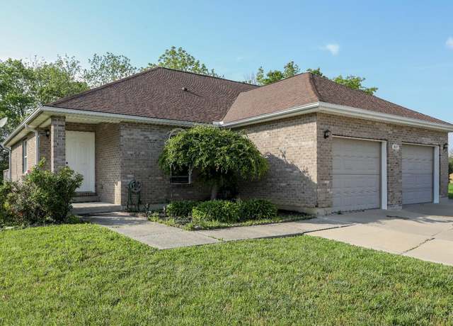 Property at 807 Tamarack Ct, Lebanon, OH 45036, 6 beds, 6 baths