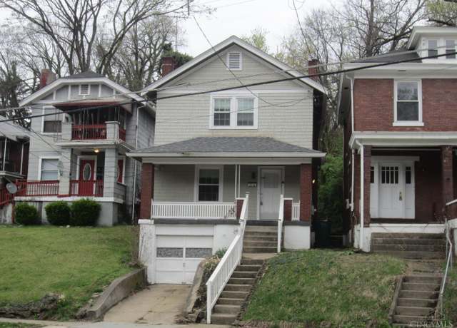 Property at 3542 Vine St, Cincinnati, OH 45220, 2 beds, 2.5 baths