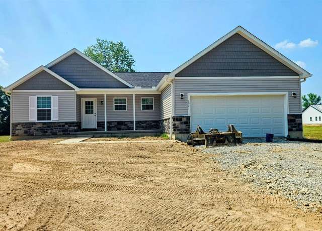 Property at 2021 Zuni Dr, Franklin Twp, OH 45171, 3 beds, 2 baths