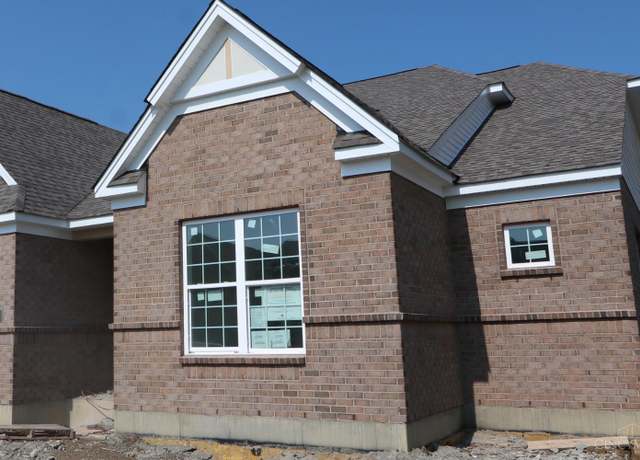 Property at 5545 Timberhill Dr #9543, Fairfield Twp, OH 45013, 5 beds, 3.5 baths