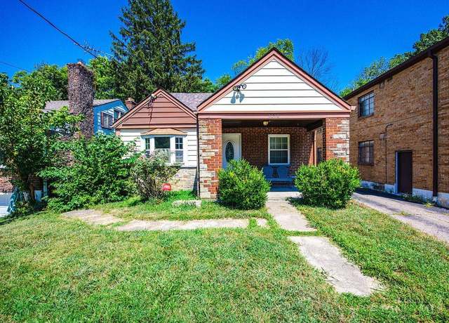 Property at 2652 Cedarbrook Dr, Golf Manor, OH 45237, 3 beds, 2 baths