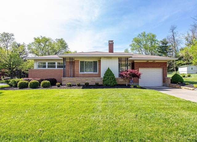 Property at 3808 Sharonview Dr, Sharonville, OH 45241, 2 beds, 1.5 baths