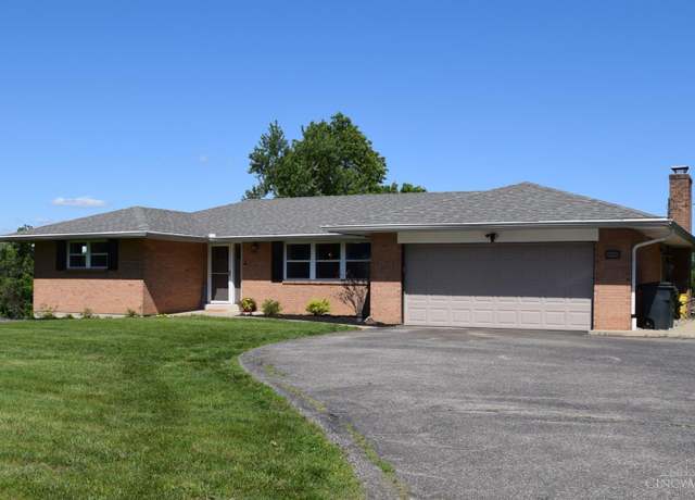 Property at 4440 Schinkal Rd, Miami Twp, OH 45248, 4 beds, 2.5 baths